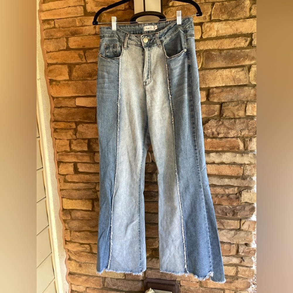 Rue21 Two-Tone Blue Panel Flare Jeans